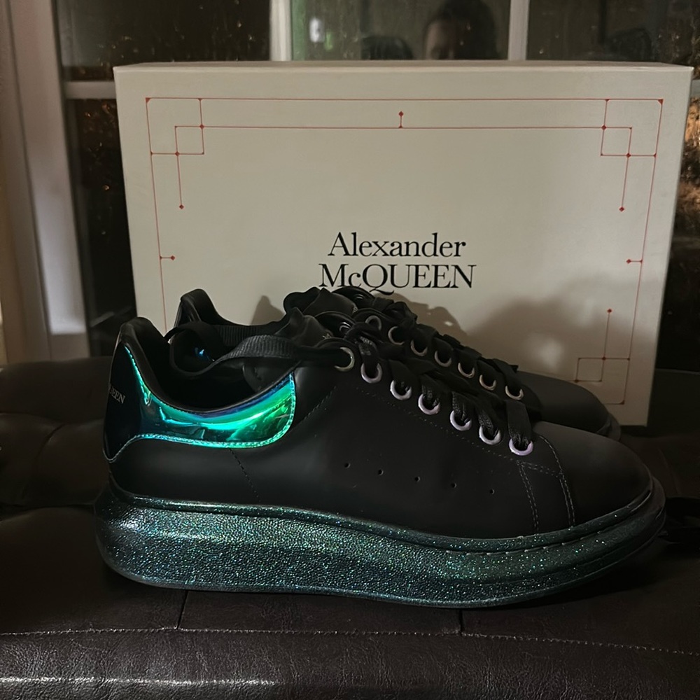 Alexander McQueen Sneakers 41.5